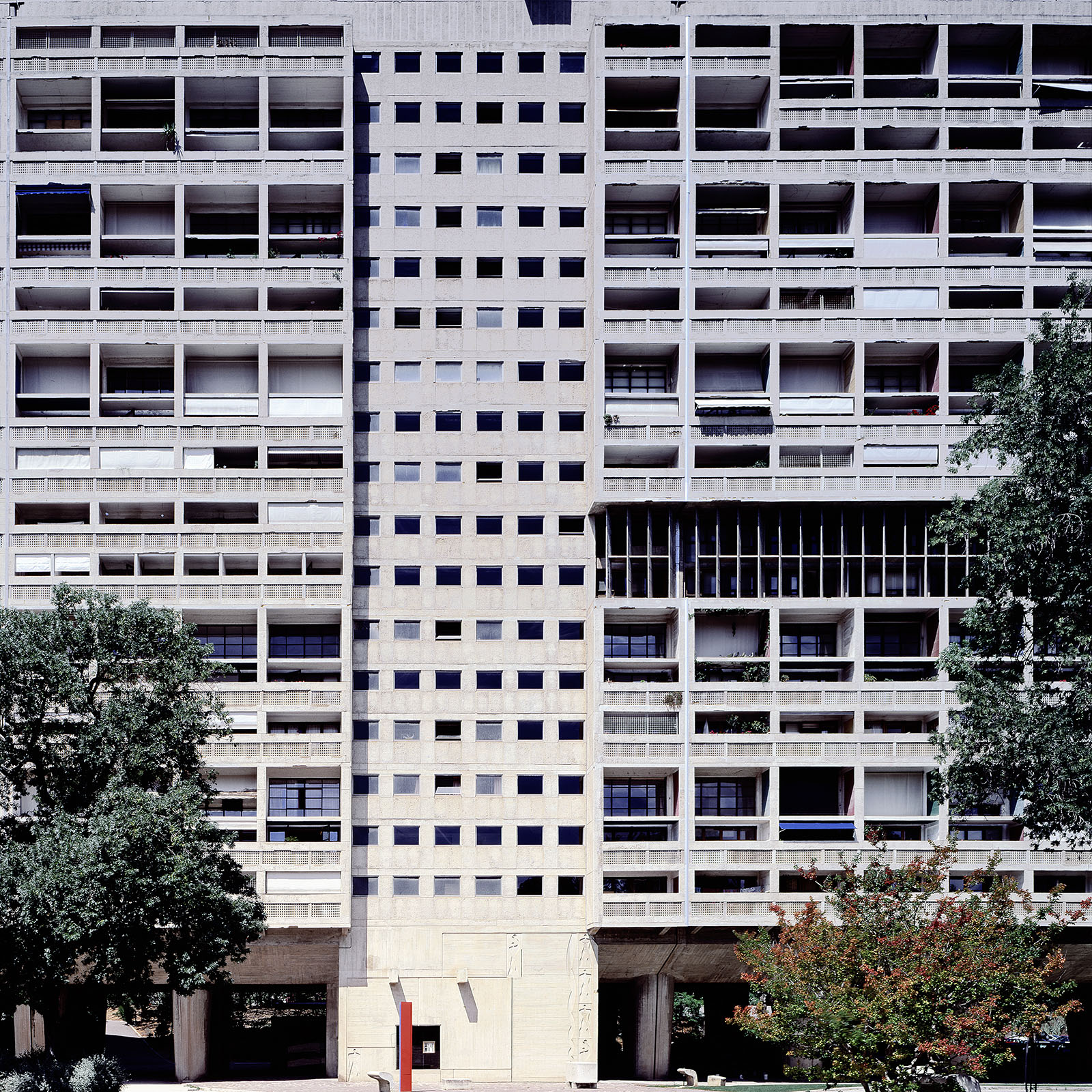 Unité d'Habitation von Le Corbusier aufgenommen in Marseille 2004 Bild 2