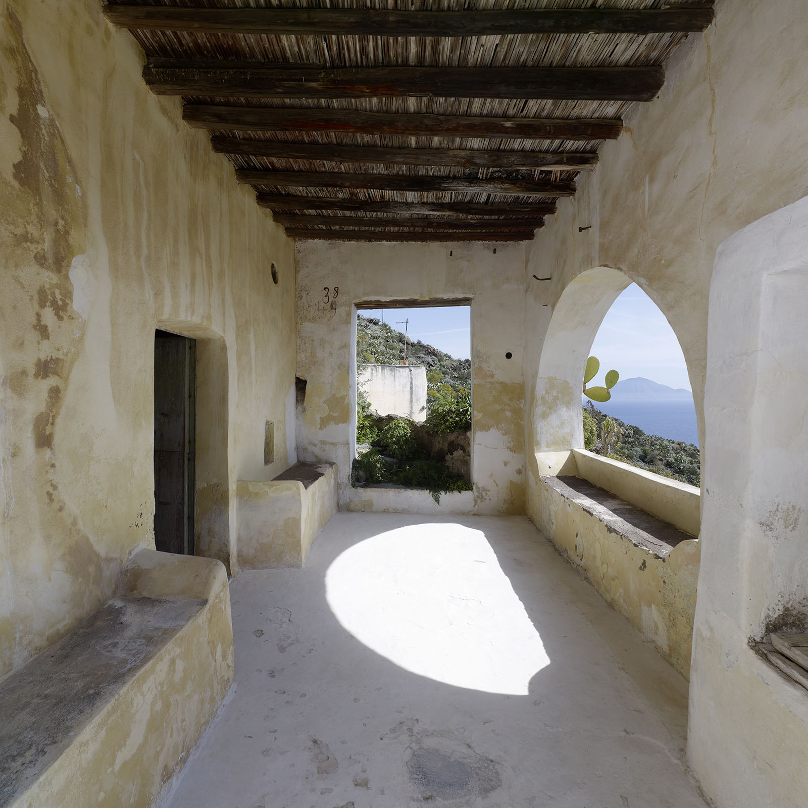 Haus UO von  aufgenommen in Alicudi, Liparische Inseln 2016 Bild 3